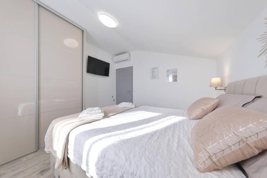 Apartman Chiara Galovac  Exteriér fotografie